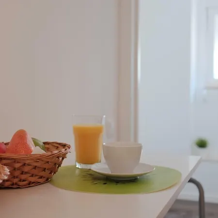 Apartment Like-home-t1 Apt-campo De Ourique Lisbon