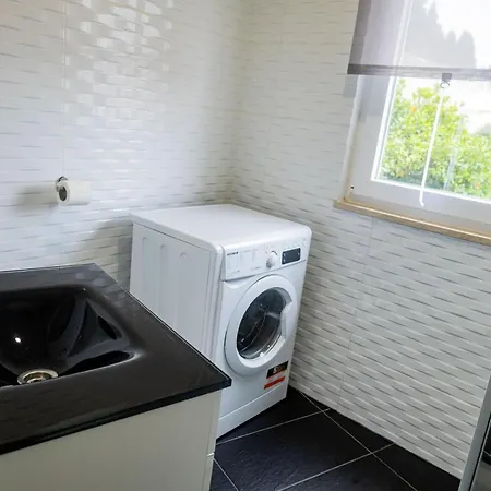 Like-home-t1 Apt-campo De Ourique Lizbona